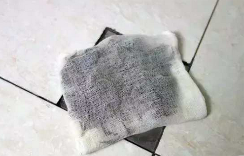 家里衛(wèi)生間地漏反味怎么辦？不花錢的實用小技巧趕緊來看