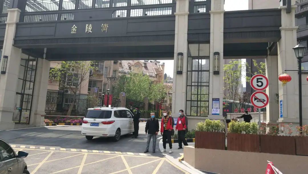 紅牛巡檢 | 董事長“老汪”視察工地，總經(jīng)理帶隊檢查工地！