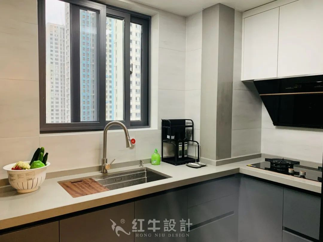 最美畢業(yè)照 ④--保利國際社區(qū)96㎡現(xiàn)代風(fēng)格“成品家”！06