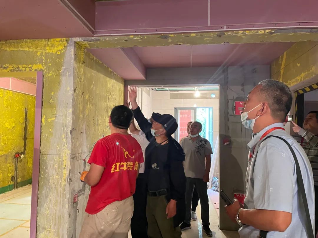 工地突擊巡檢｜標(biāo)準(zhǔn)化工地竟然做成這樣，難怪業(yè)主……