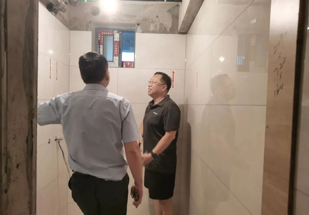 工地突擊巡檢｜巧遇業(yè)主，與其一起直擊施工現(xiàn)場，果然……