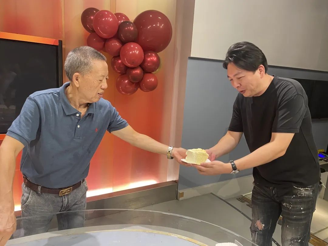 南京電視臺《家裝明白人》節(jié)目開播10周年生日會(huì)09