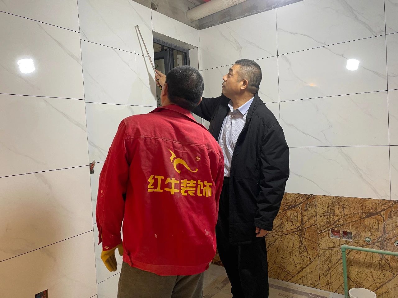 工地巡檢｜突擊地暖驗(yàn)收現(xiàn)場(chǎng)，這個(gè)冬天，讓您家更溫暖、更安全！