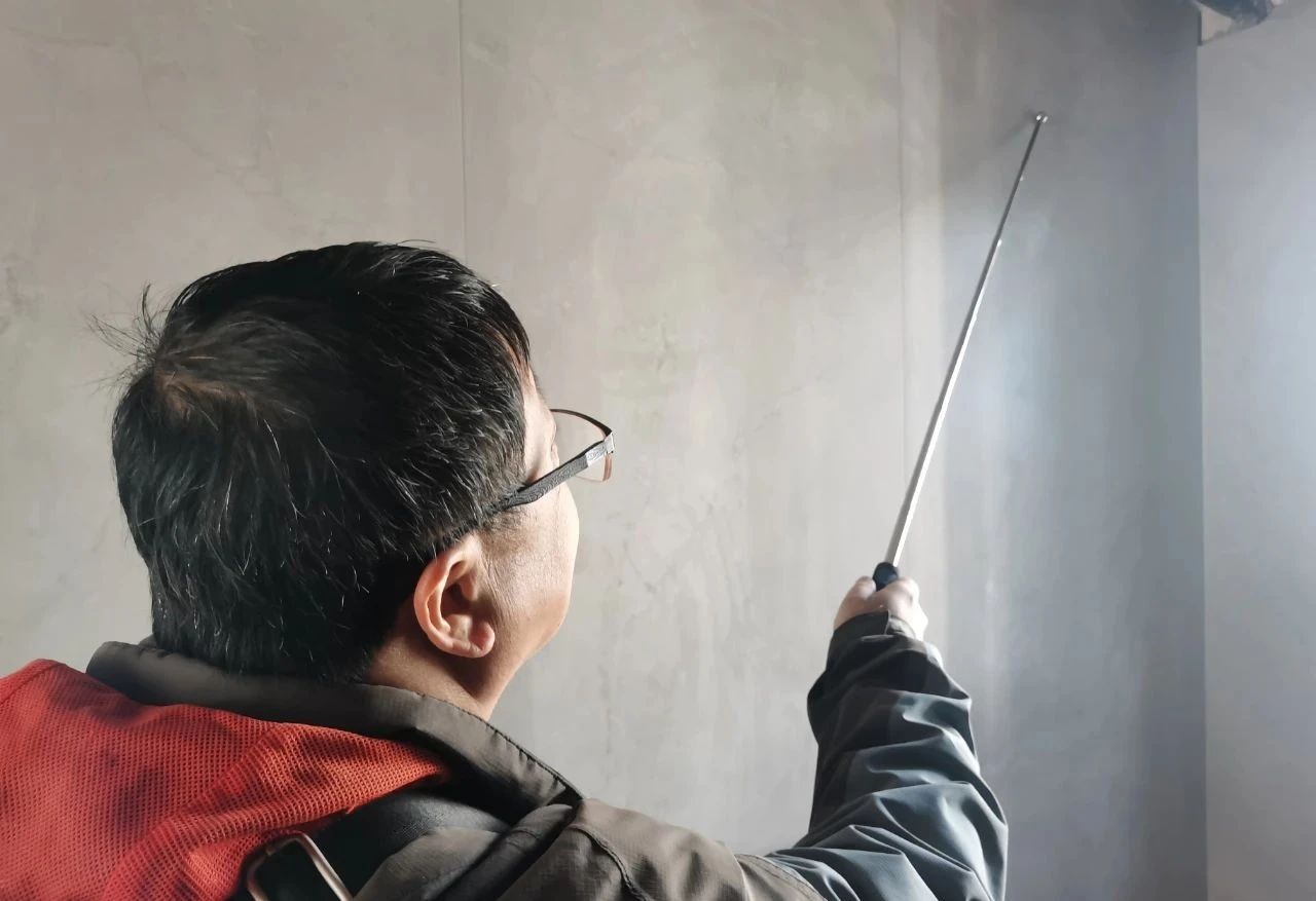 南京紅牛裝飾公司工地巡檢：雙11拼什么？我們在拼質(zhì)量！拼服務(wù)！