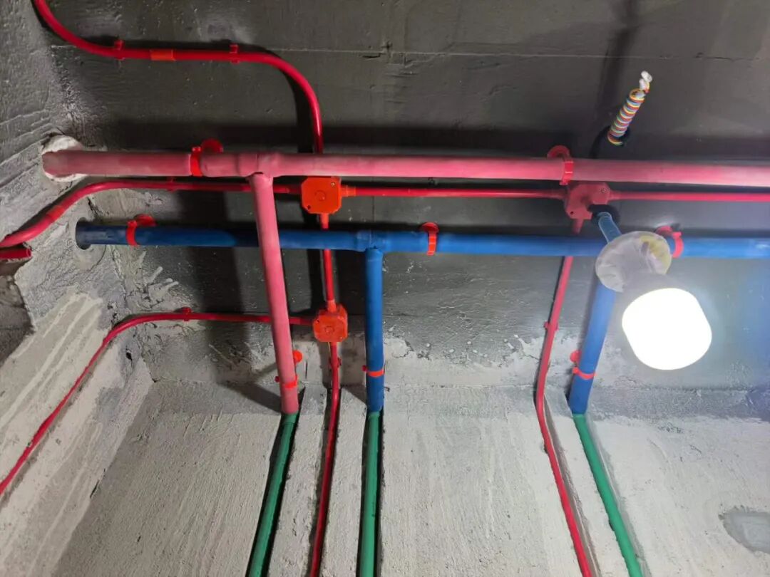家裝避坑指南：水路改造怕被坑？盯住這“幾個(gè)核心”工藝！